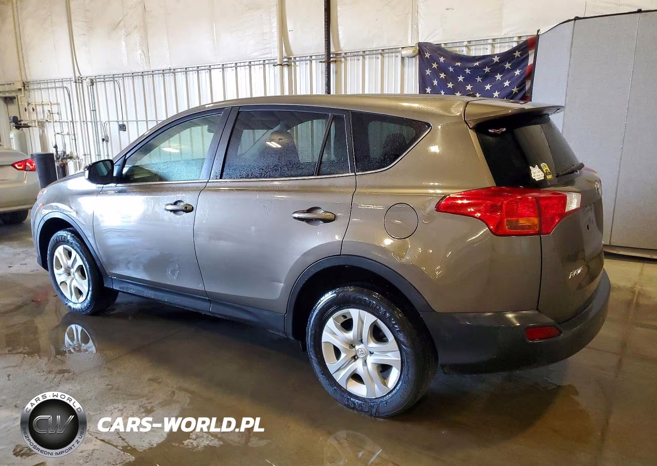 2015 Toyota Rav4 Le VIN:JTMBFREV5FD111919 - 2