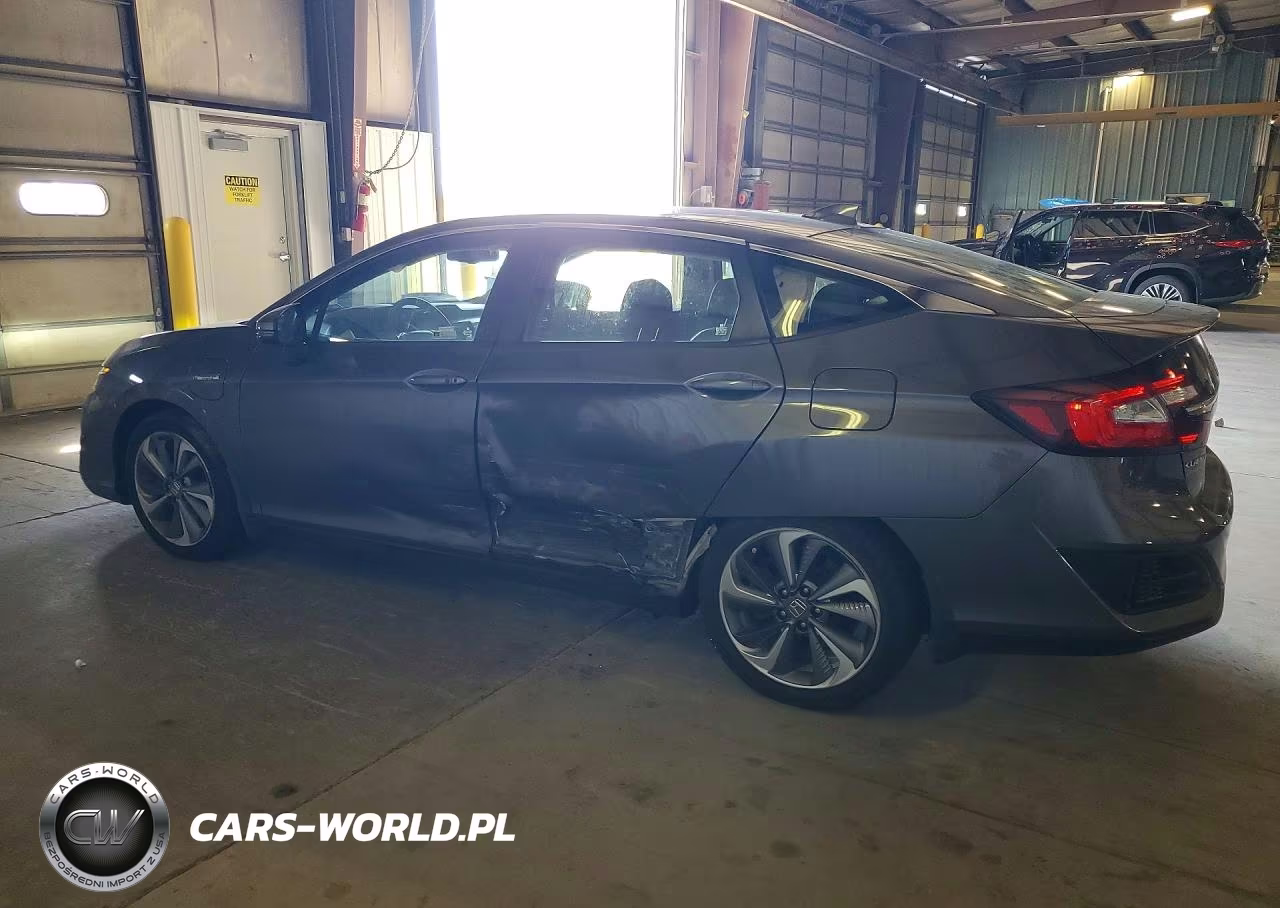 2018 Honda Clarity VIN:JHMZC5F12JC011303 - 2