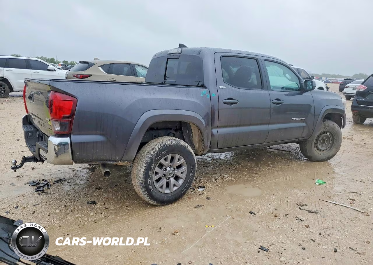 2018 Toyota Tacoma Sr5 V6 VIN:3TMAZ5CN8JM070908 - 3