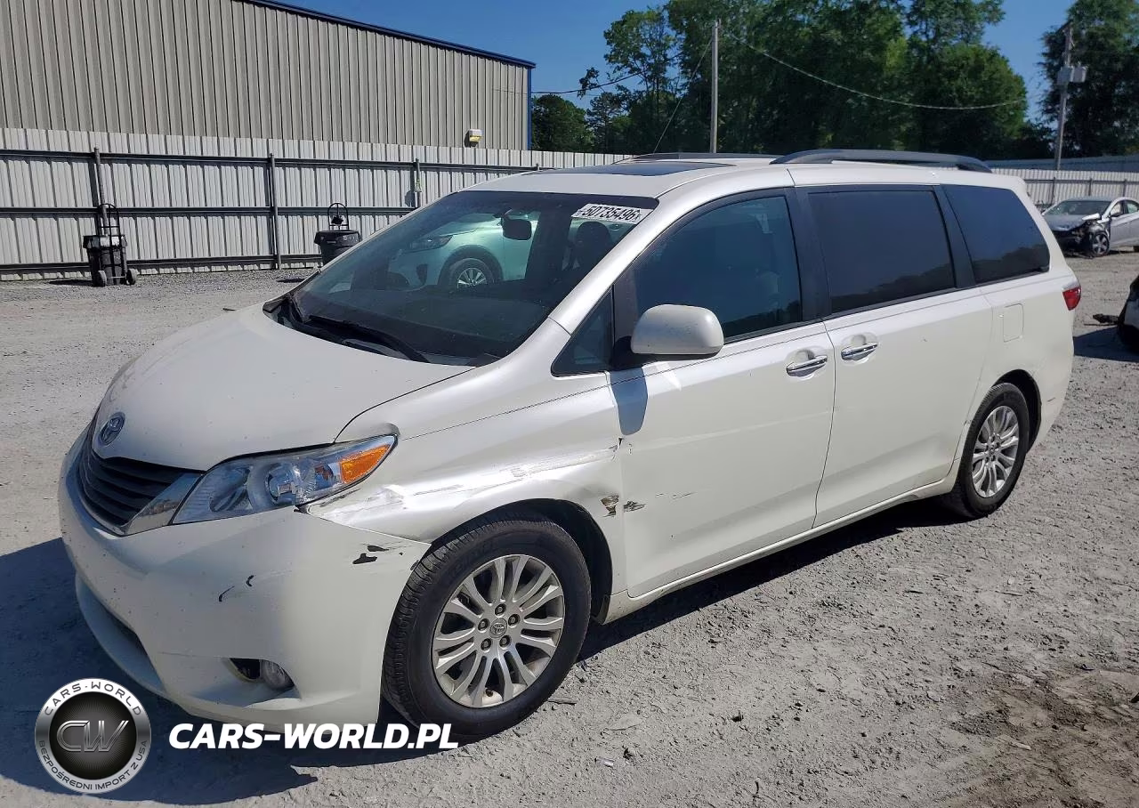 2016 Toyota Sienna Xle 8-Passenger