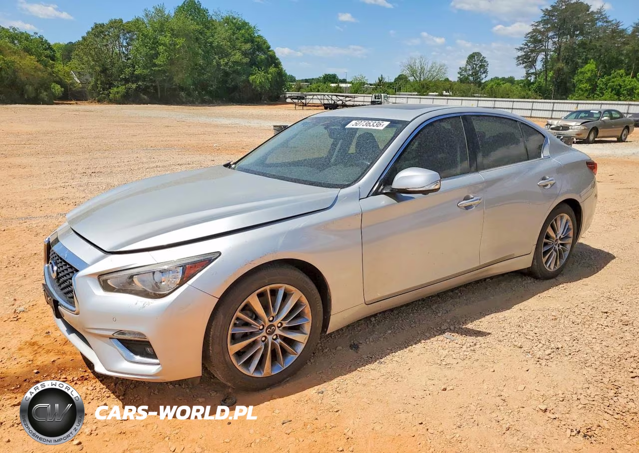 2018 Infiniti Q50 Luxe