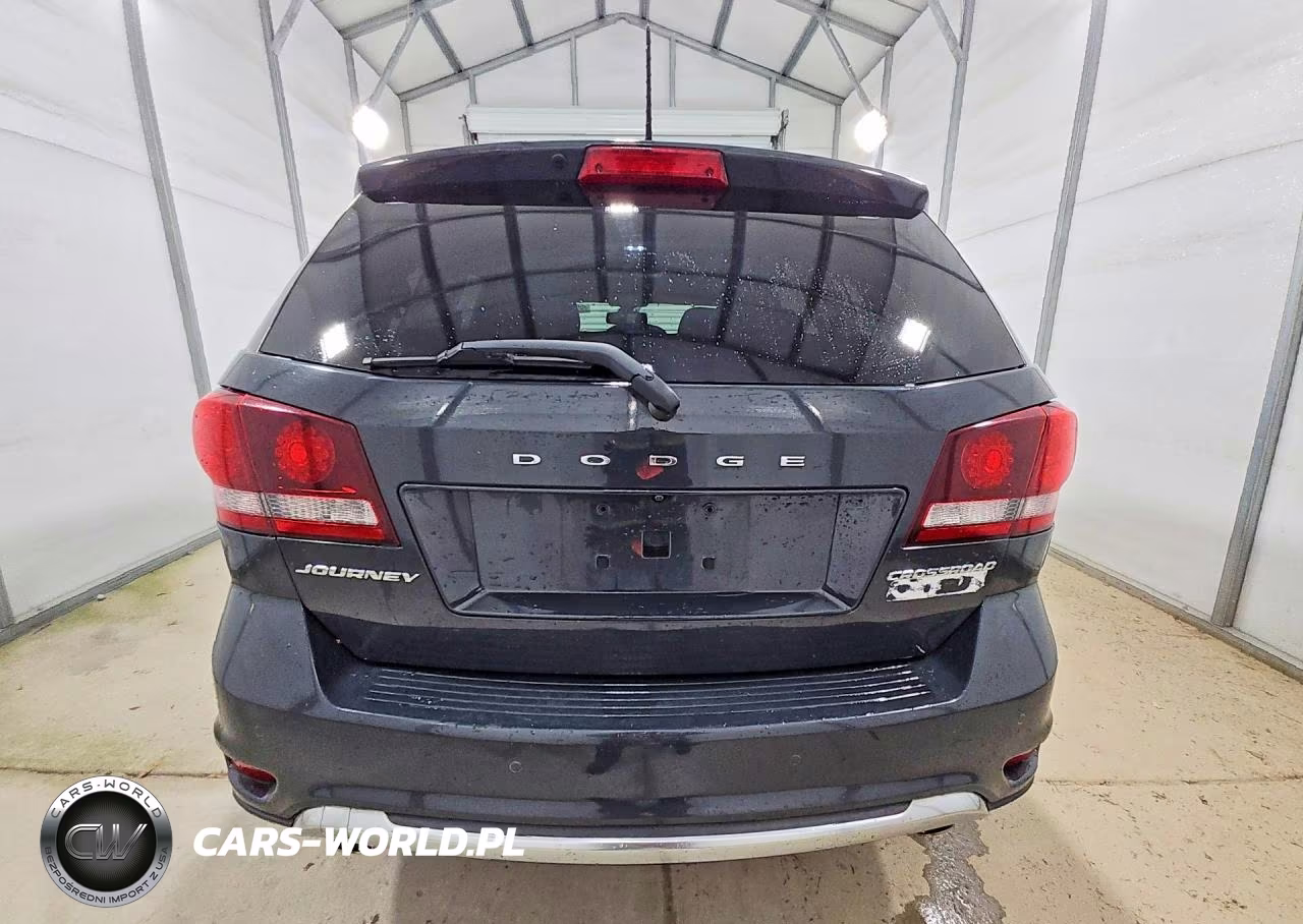 2018 Dodge Journey Crossroad VIN:3C4PDCGG5JT145403 - 6