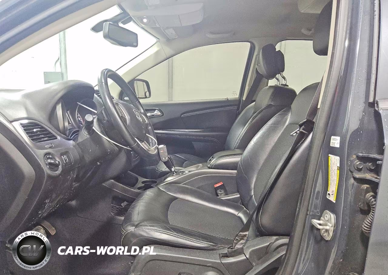 2018 Dodge Journey Crossroad VIN:3C4PDCGG5JT145403 - 7