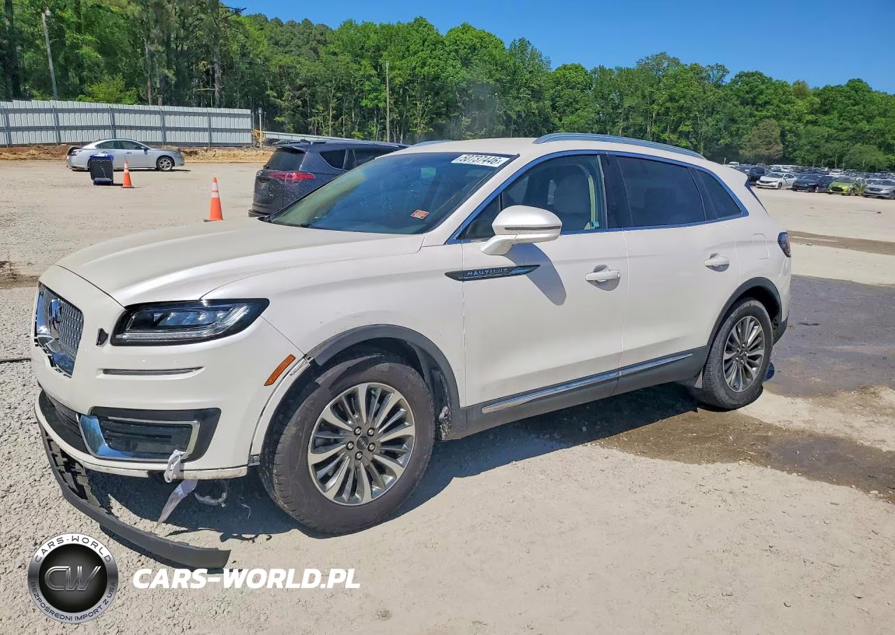 2019 Lincoln Nautilus Select
