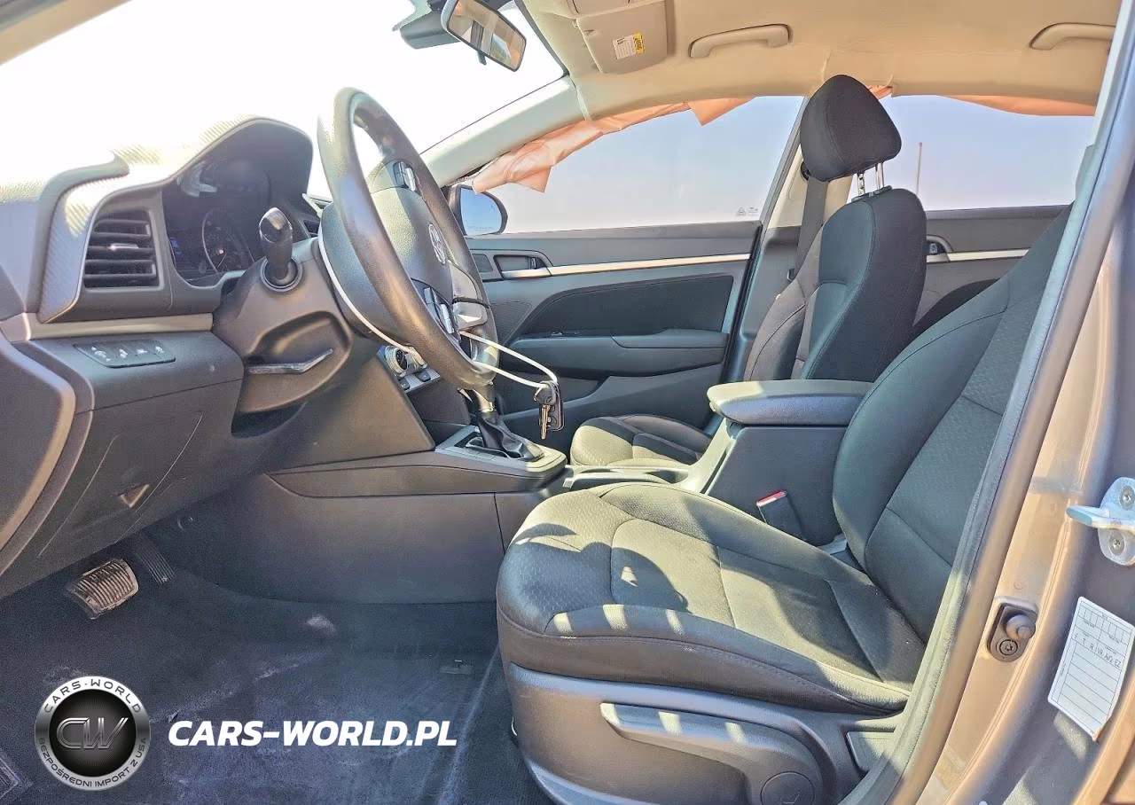 2019 Hyundai Elantra Sel VIN:5NPD84LF3KH446831 - 7