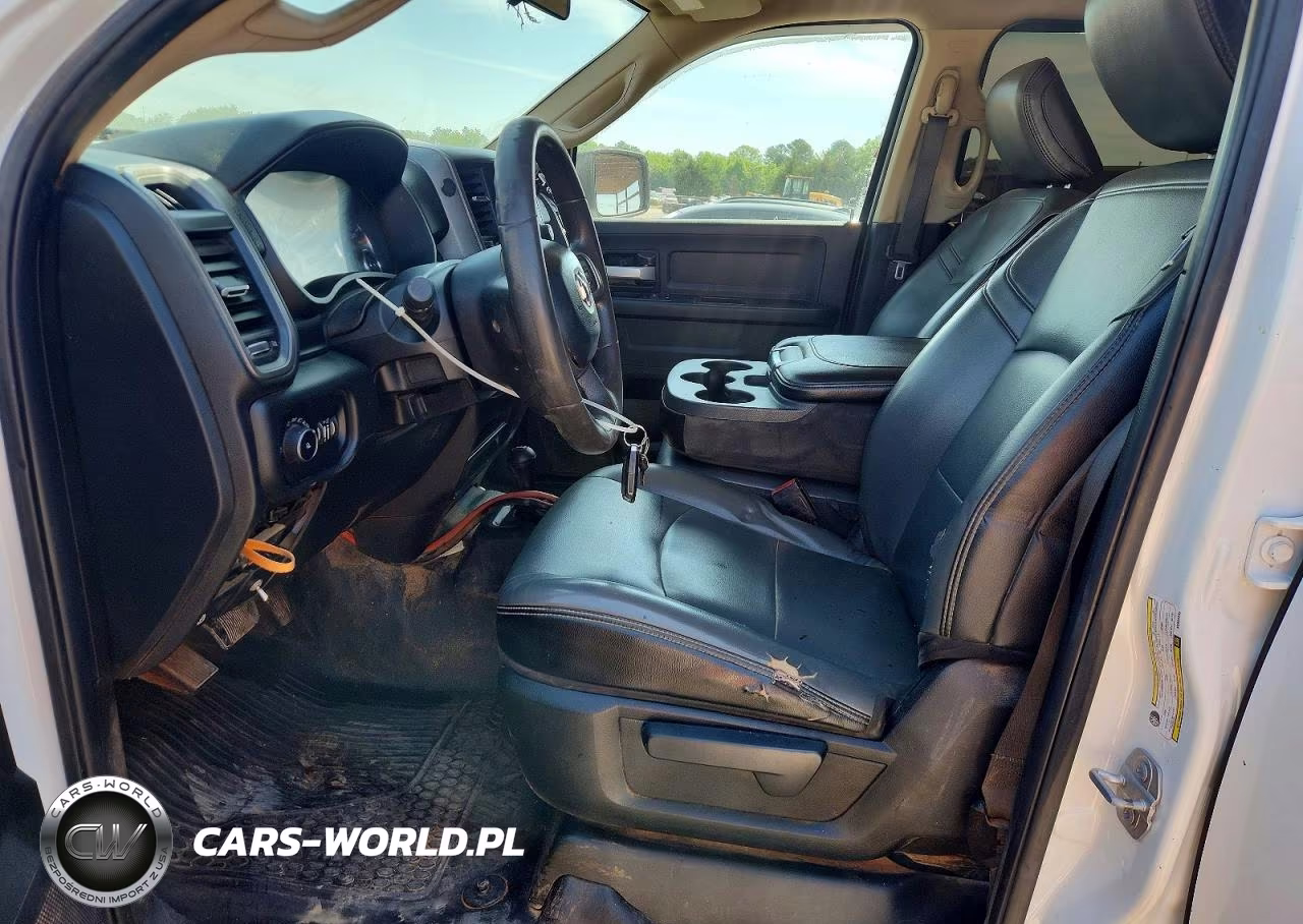 2019 Ram 2500 Tradesman VIN:3C6UR5HJ0KG604235 - 7