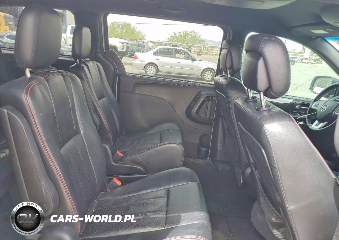 2018 Dodge Grand Caravan Gt VIN:2C4RDGEGXJR147718 - 11