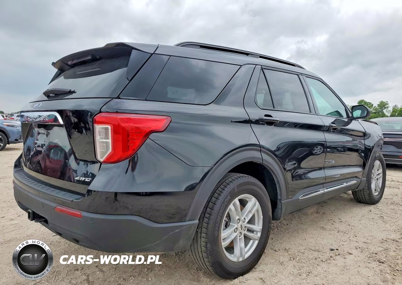 2024 Ford Explorer Xlt VIN:1FMSK8DH0RGA42735 - 3
