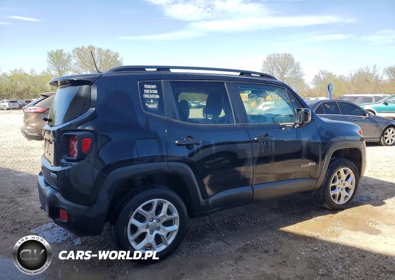 2018 Jeep Renegade Latitude VIN:ZACCJBBB6JPH93403 - 3