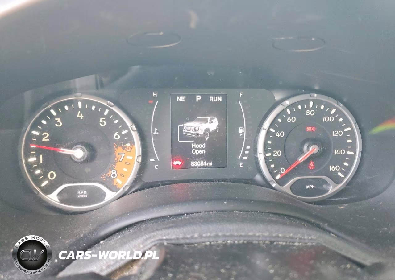 2018 Jeep Renegade Latitude VIN:ZACCJBBB6JPH93403 - 9