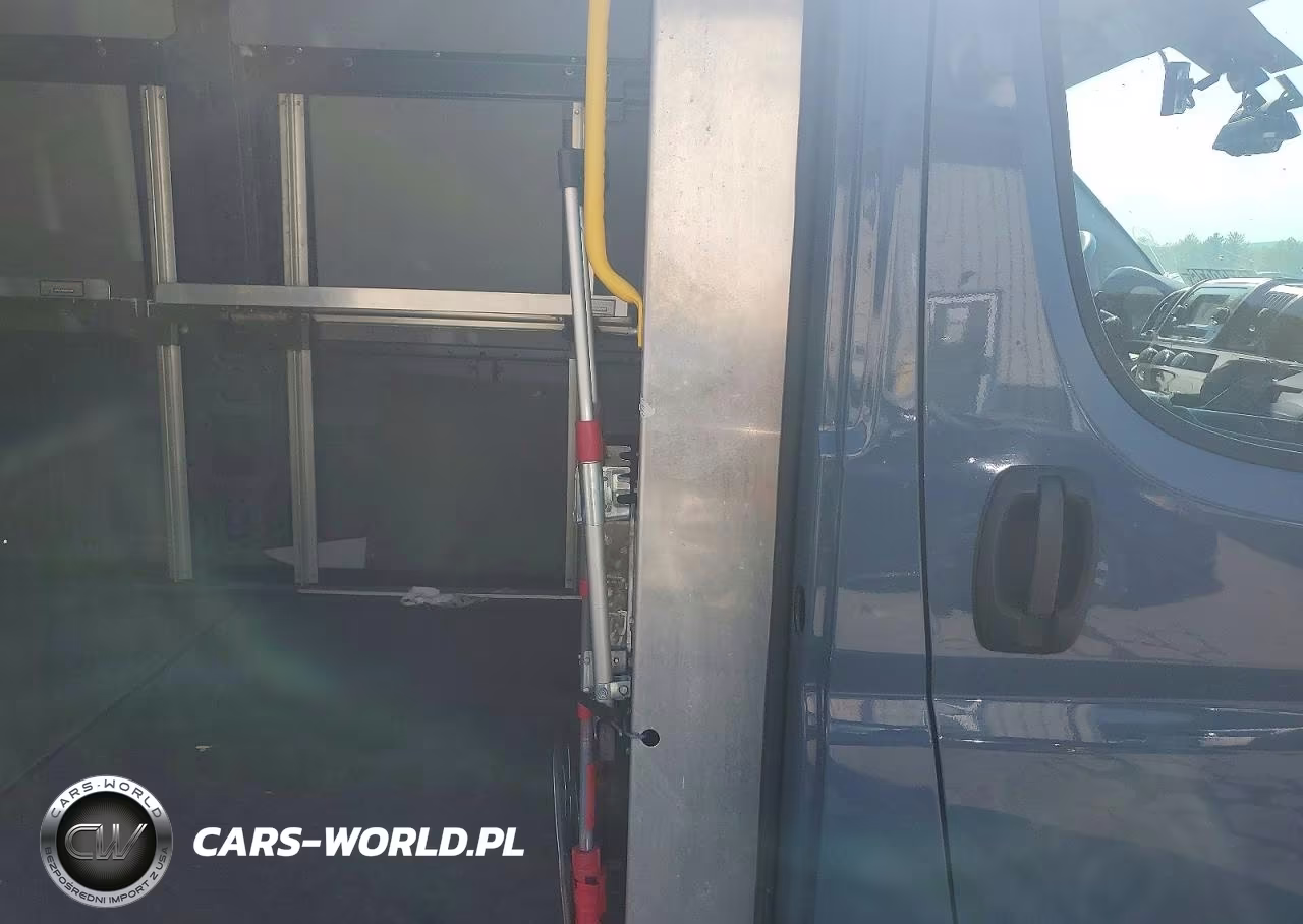 2020 Ram Promaster 3500 3500 High VIN:3C6URVJG2LE143860 - 11