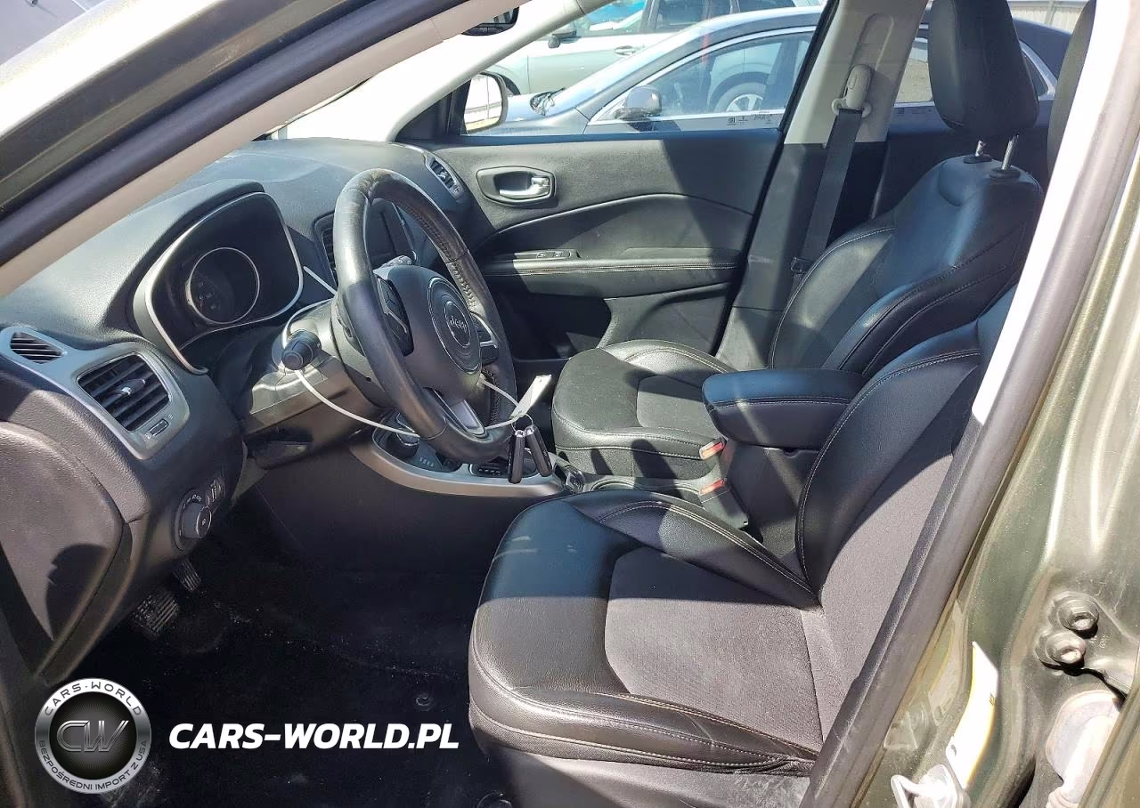 2018 Jeep Compass Latitude VIN:3C4NJDBB4JT483246 - 7