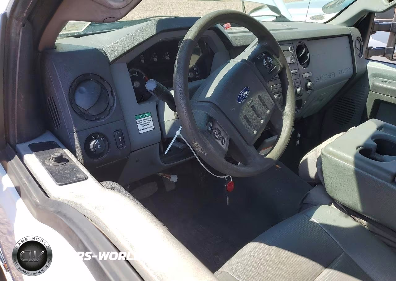 2014 Ford F550 Super Duty VIN:1FDUF5HT2EEA49301 - 8