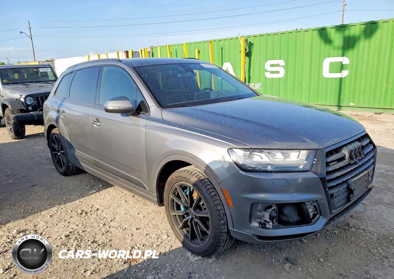 2017 Audi Q7 Premium Plus VIN:WA1LAAF72HD006000 - 4