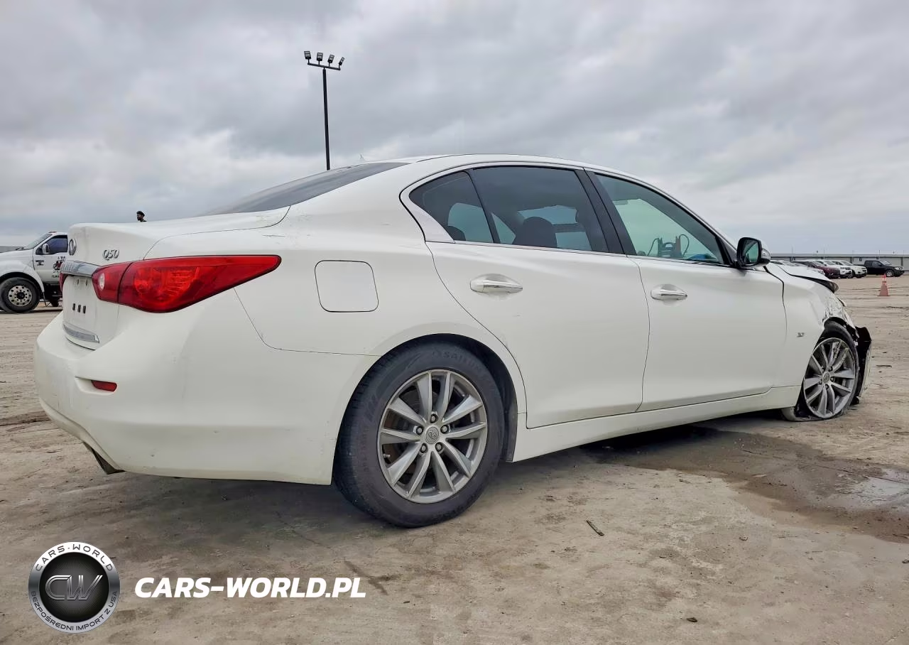 2015 Infiniti Q50 Premium VIN:JN1BV7AR5FM399766 - 3