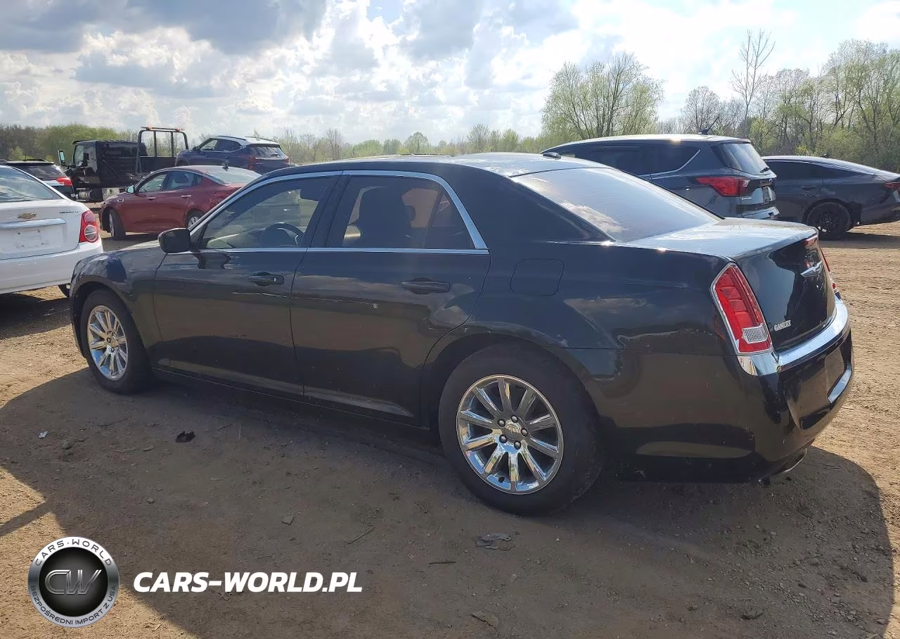 2014 Chrysler 300 VIN:2C3CCAAG3EH343334 - 2