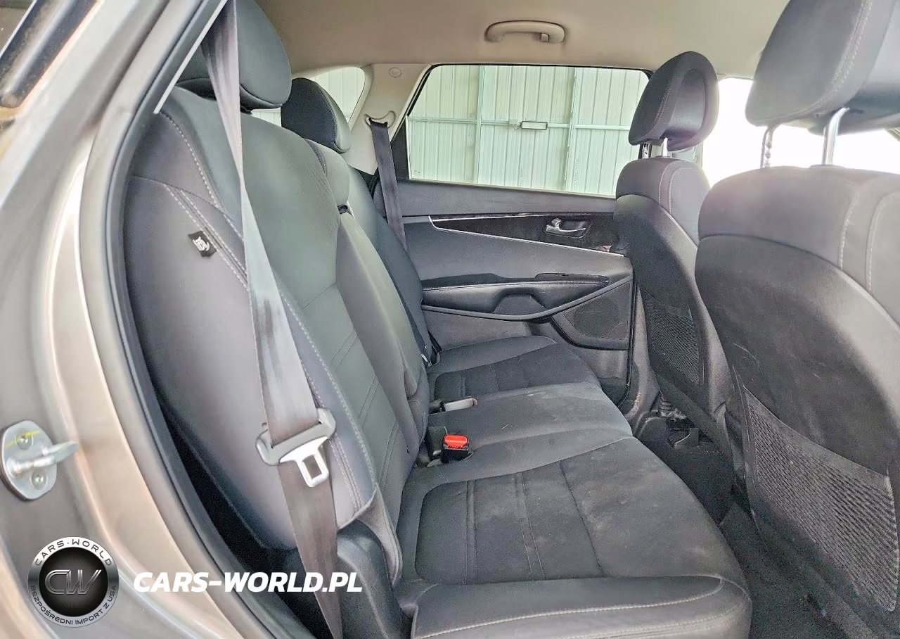2016 Kia Sorento Lx V6 VIN:5XYPG4A52GG071605 - 11