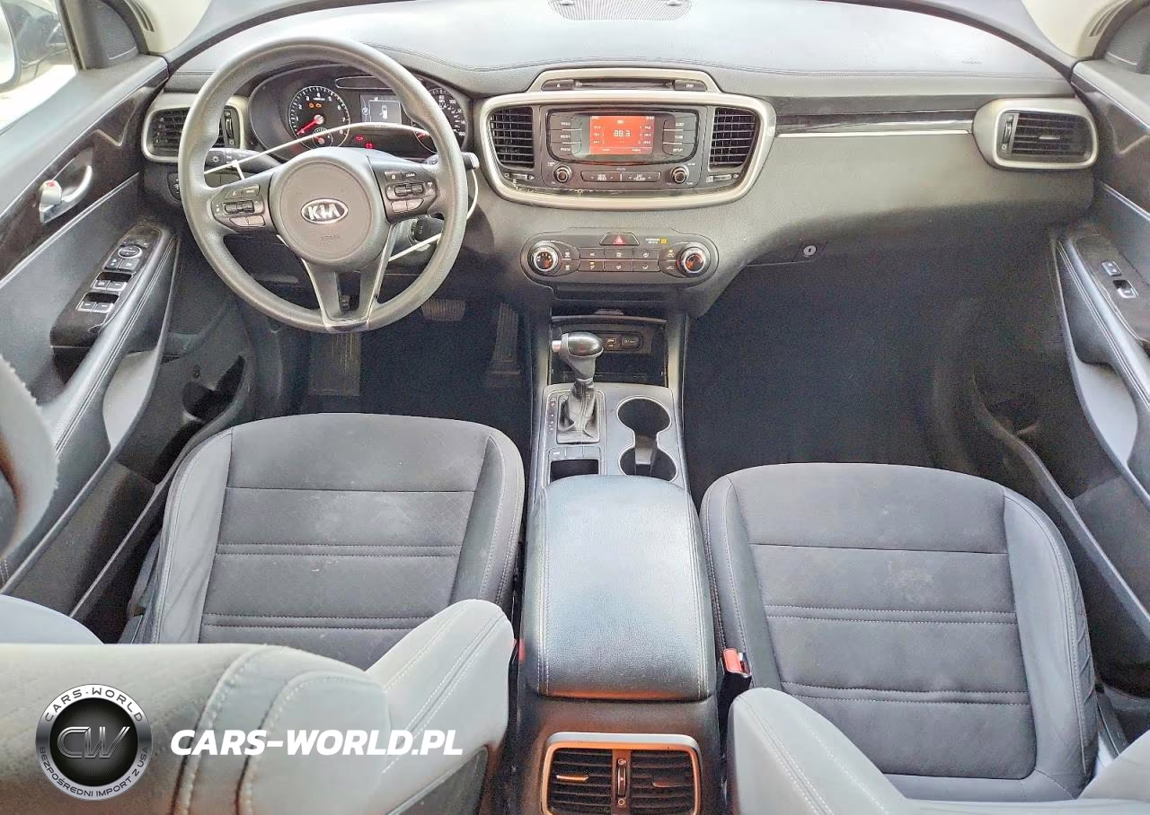 2016 Kia Sorento Lx V6 VIN:5XYPG4A52GG071605 - 8