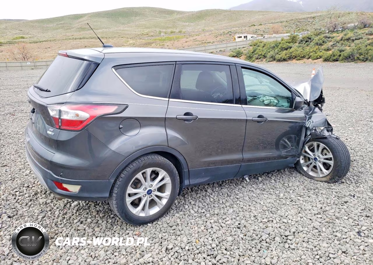 2017 Ford Escape Se VIN:1FMCU9G97HUA51179 - 3