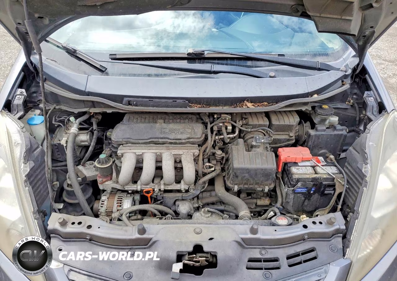 2013 Honda Fit VIN:JHMGE8H33DC050293 - 11
