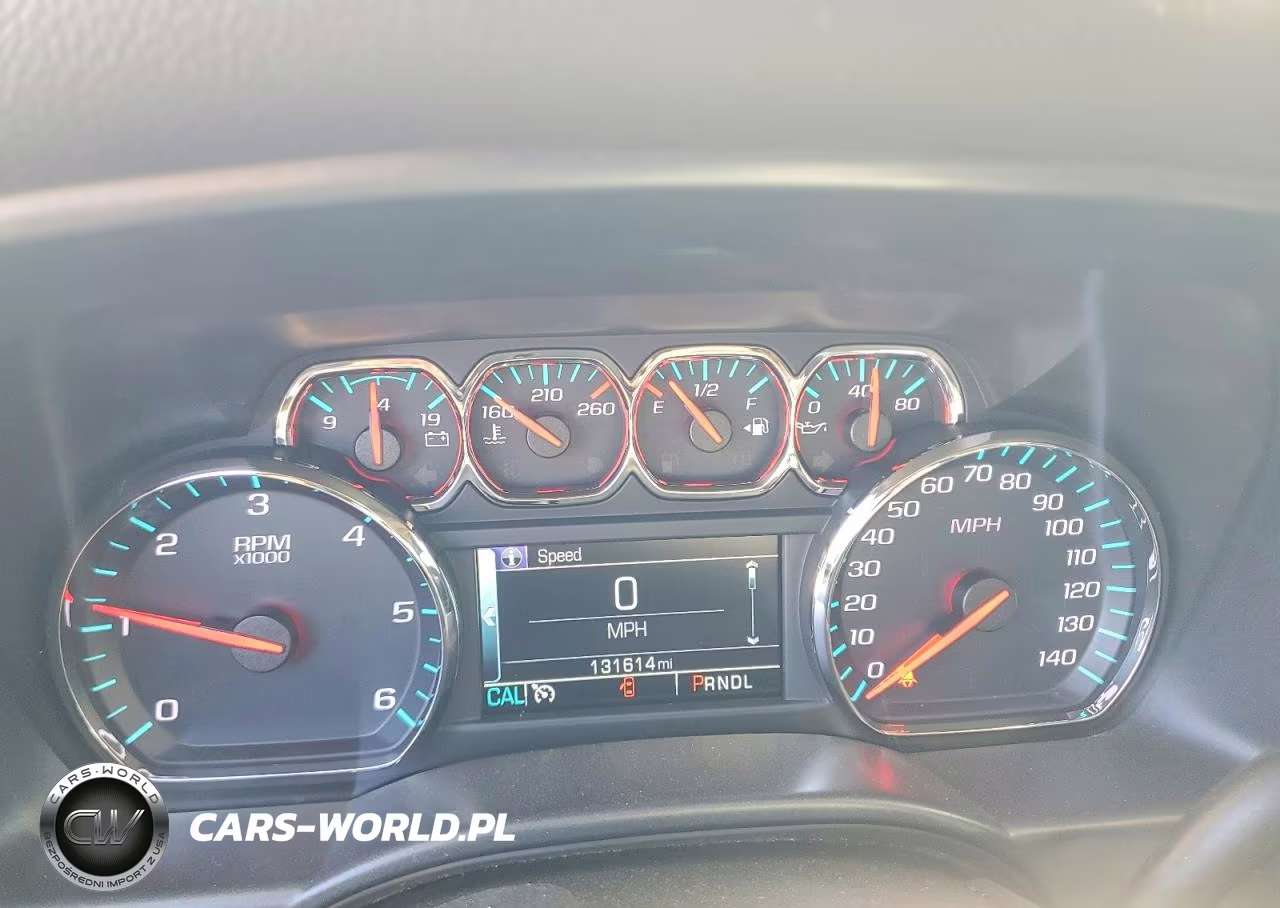 2018 Chevrolet Silverado K1500 Lt VIN:1GCVKREH3JZ315181 - 9
