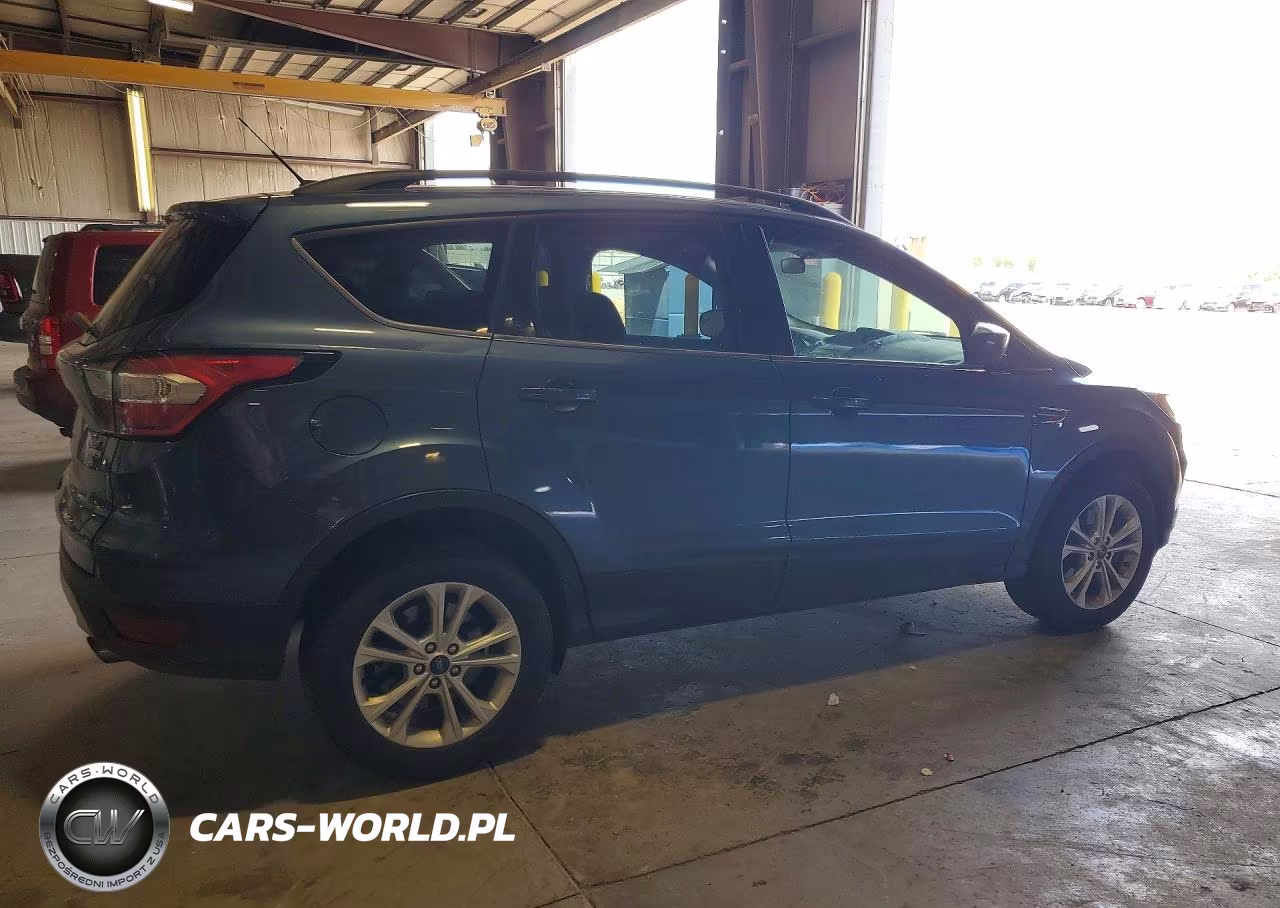 2018 Ford Escape Se VIN:1FMCU9GD0JUB99569 - 3