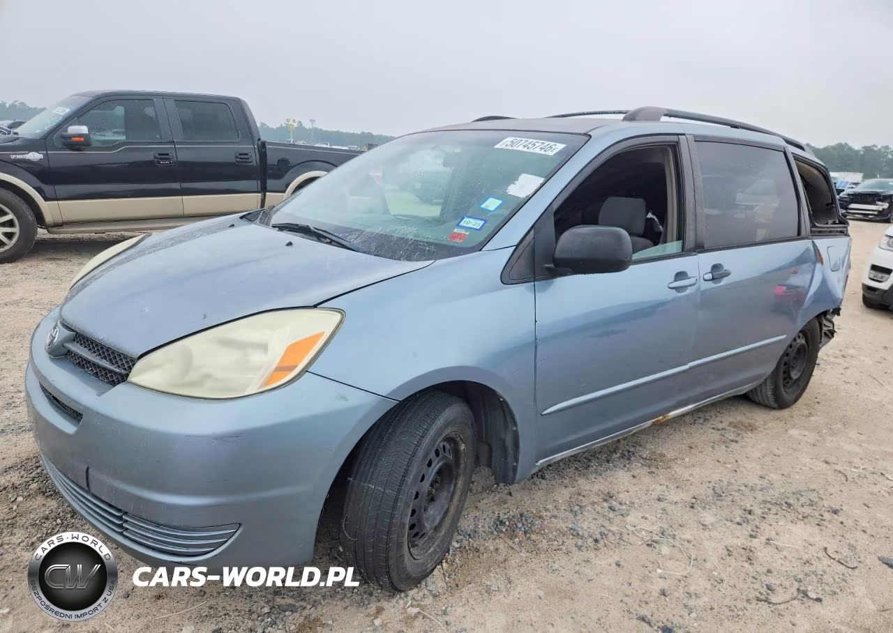 2004 Toyota Sienna Le 7 Passenger