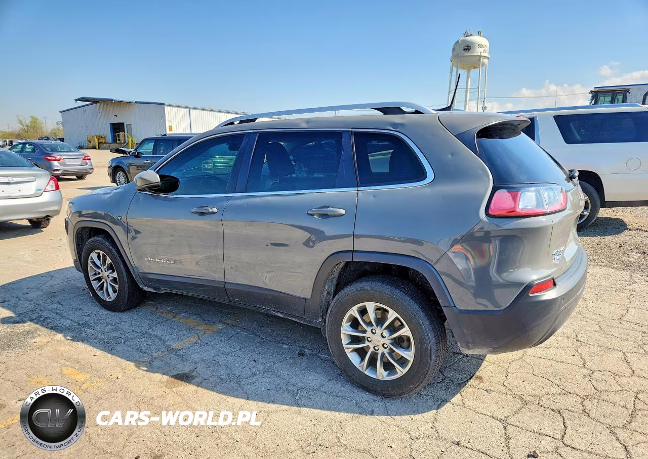 2019 Jeep Cherokee Latitude Plus VIN:1C4PJMLB8KD367451 - 2