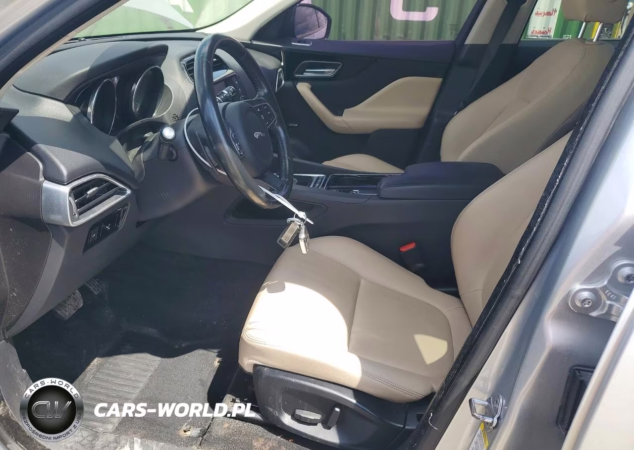 2017 Jaguar F-Pace Premium VIN:SADCJ2BV2HA070348 - 7