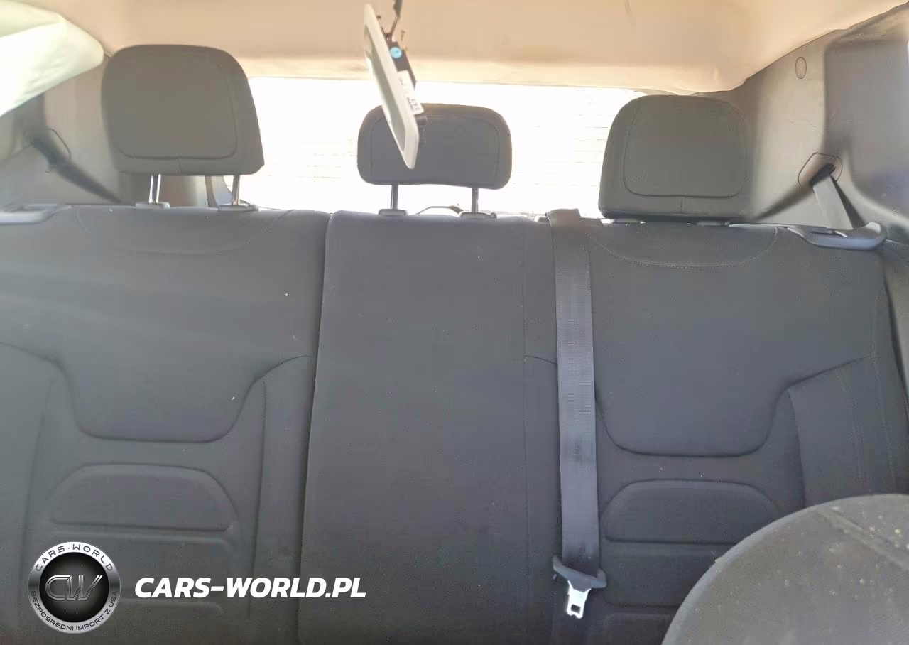 2019 Jeep Renegade Latitude VIN:ZACNJBBB8KPK65076 - 10