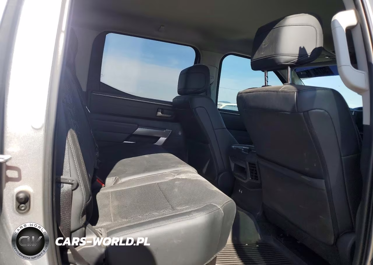 2023 Toyota Tundra Sr5 VIN:5TFLA5DB7PX095595 - 10