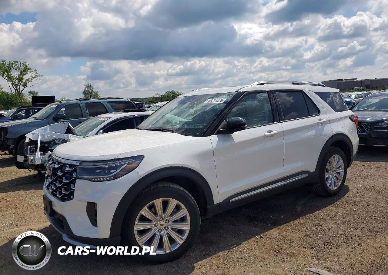2025 Ford Explorer Platinum