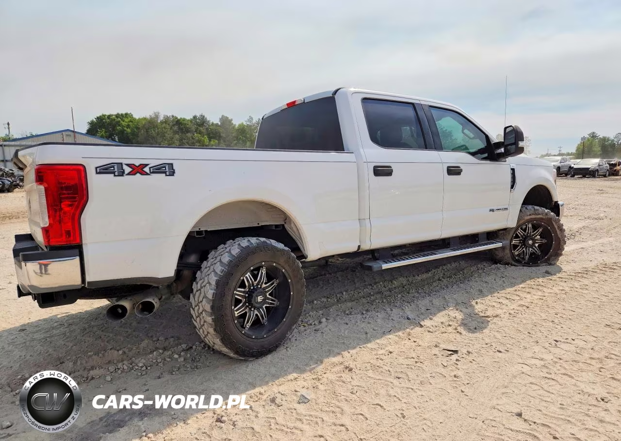 2017 Ford F250 Super Duty VIN:1FT7W2BT1HEE85005 - 3