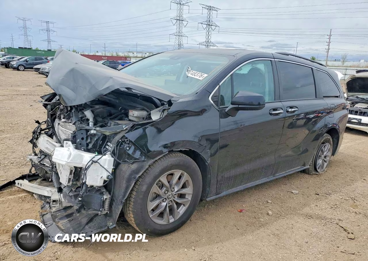 2023 Toyota Sienna Xle – zdjęcie 1 z 13