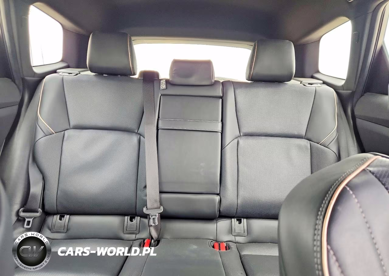 2025 Toyota Crown Signia Xle VIN:JTDACAAJ4S3000173 - 10