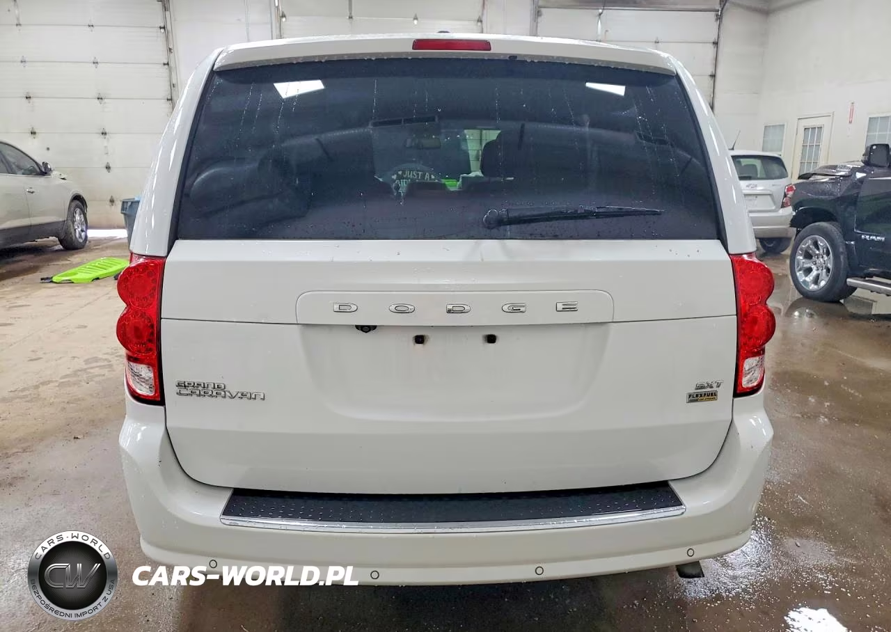 2019 Dodge Grand Caravan Sxt VIN:2C4RDGCG8KR707532 - 6