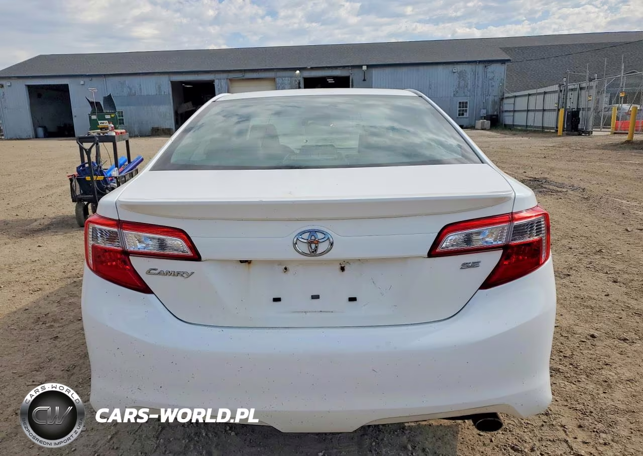 2014 Toyota Camry Se VIN:4T1BF1FK8EU809540 - 6