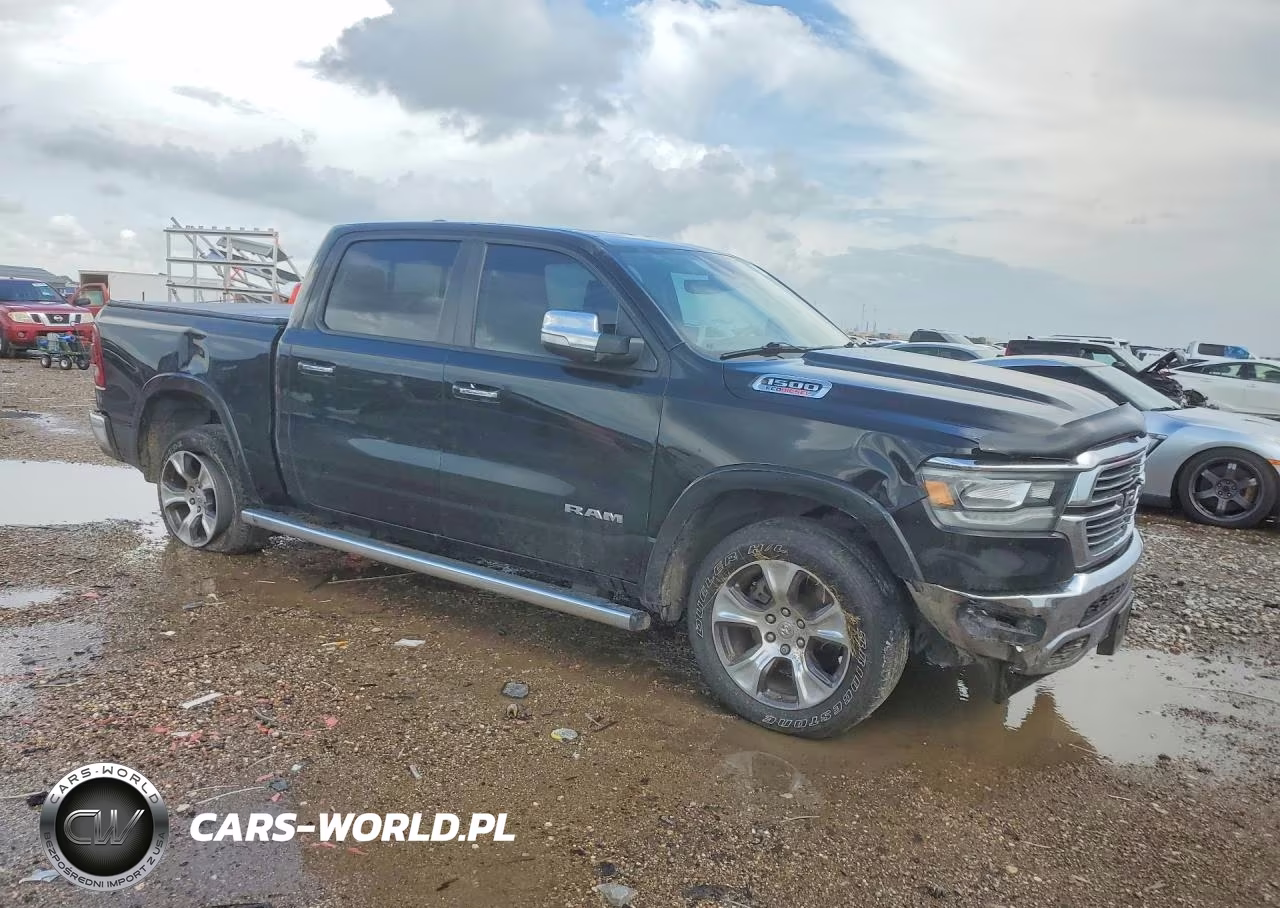 2022 Ram 1500 Laramie VIN:1C6RREJM7NN403728 - 4