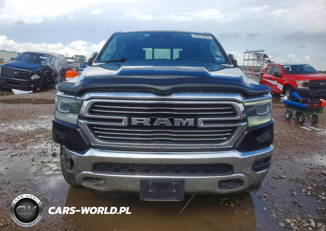 2022 Ram 1500 Laramie VIN:1C6RREJM7NN403728 - 5