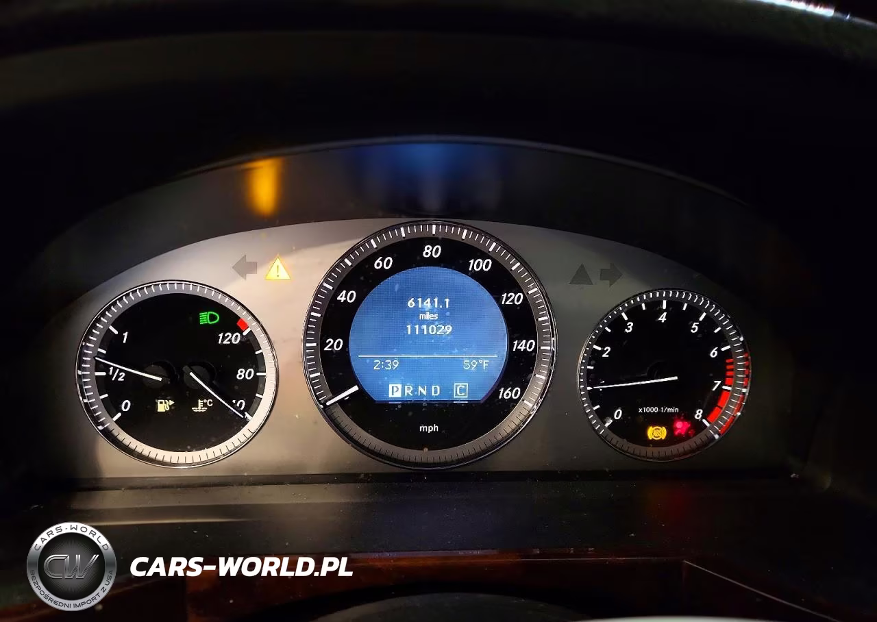 2010 Mercedes-Benz Glk 350 4Matic VIN:WDCGG8HB4AF400621 - 9