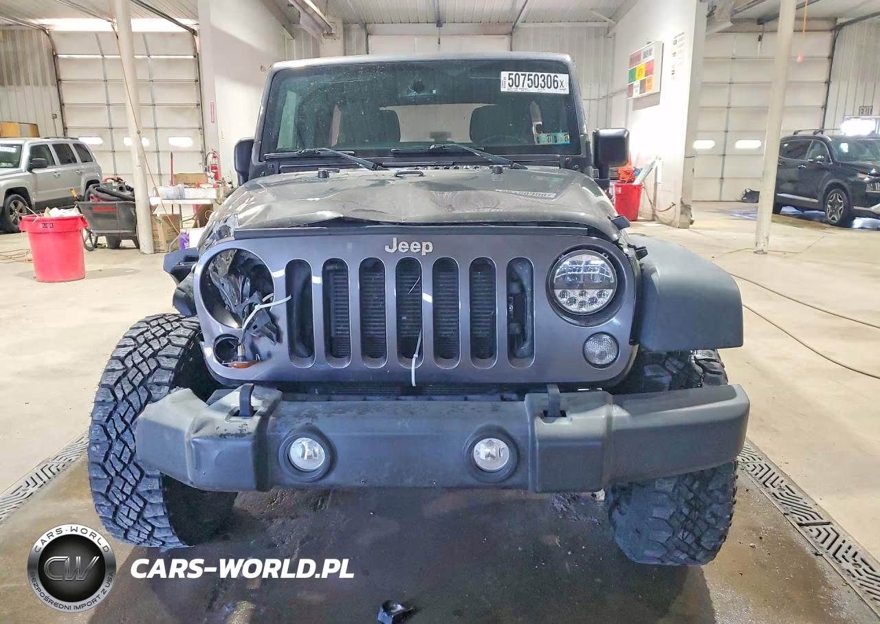 2016 Jeep Wrangler Unlimited Sport VIN:1C4BJWDGXGL307734 - 5