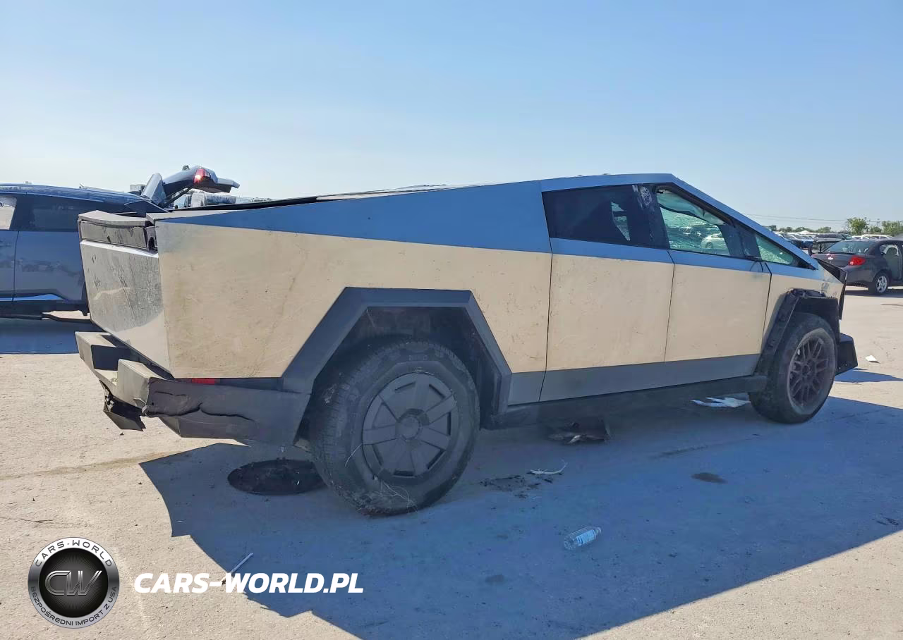 2025 Tesla Cybertruck VIN:7G2CEHED8SA066593 - 3