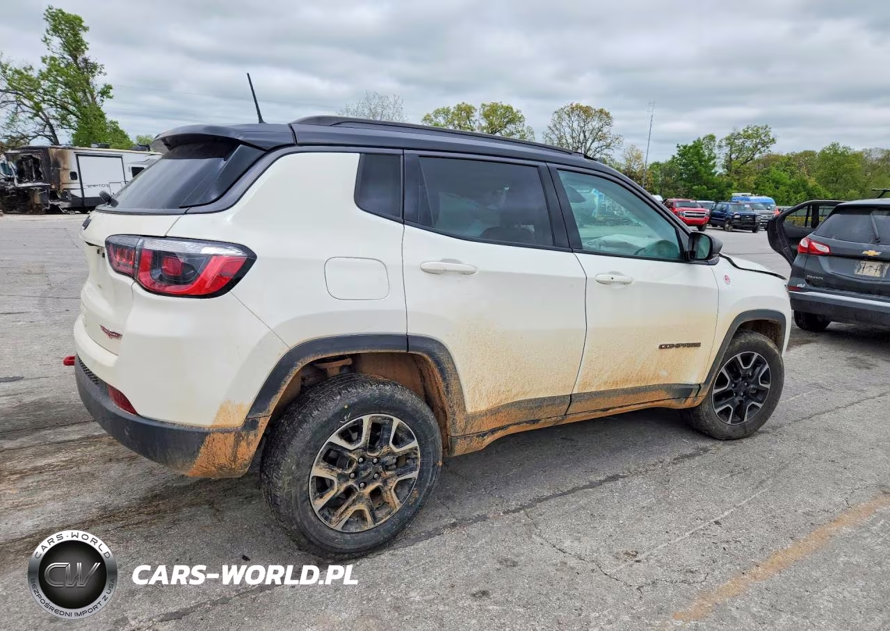2019 Jeep Compass Trailhawk VIN:3C4NJDDB9KT597774 - 3