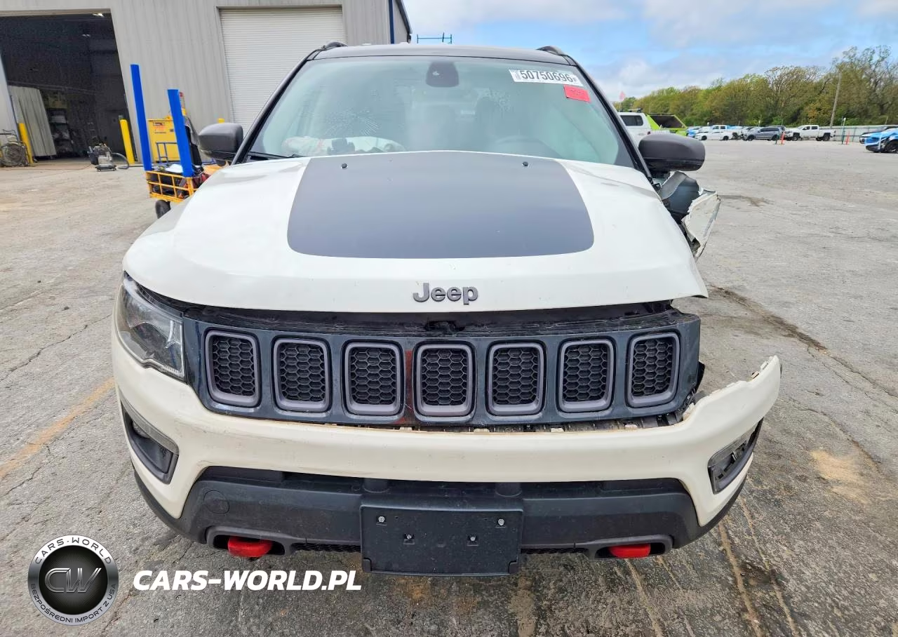 2019 Jeep Compass Trailhawk VIN:3C4NJDDB9KT597774 - 5
