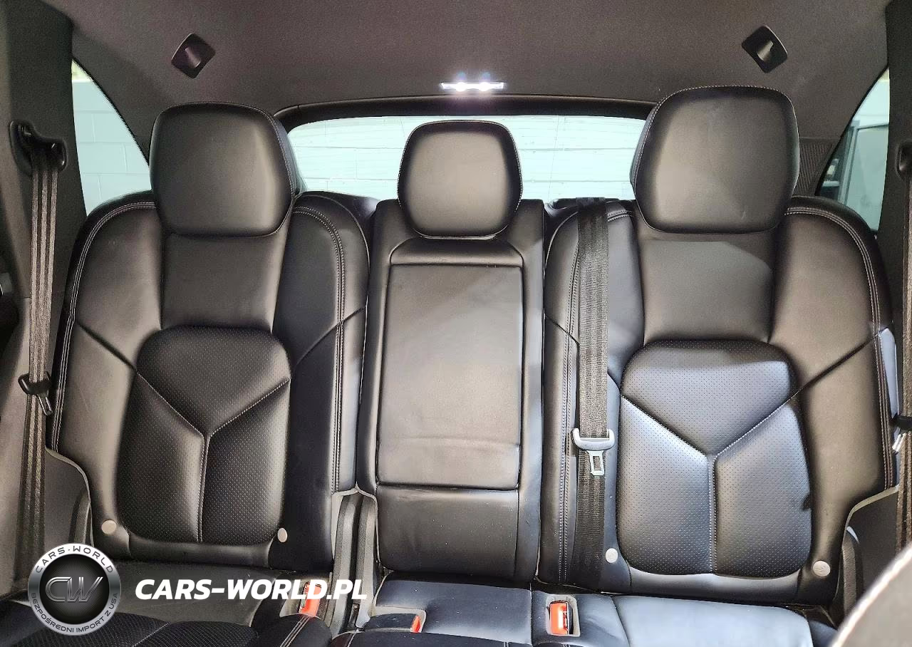2018 Porsche Cayenne VIN:WP1AA2A27JKA06850 - 10