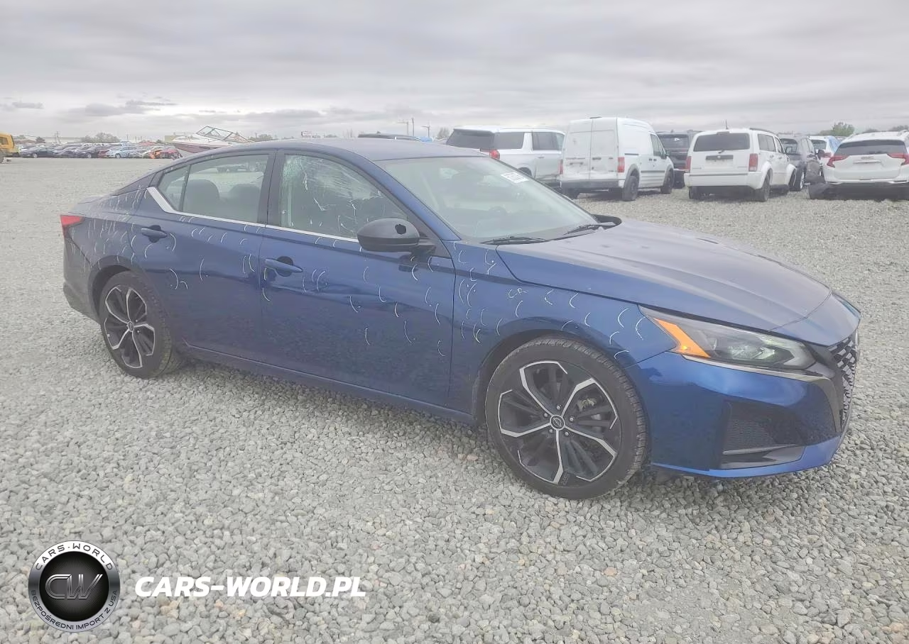 2023 Nissan Altima VIN:1N4BL4CV5PN332372 - 4