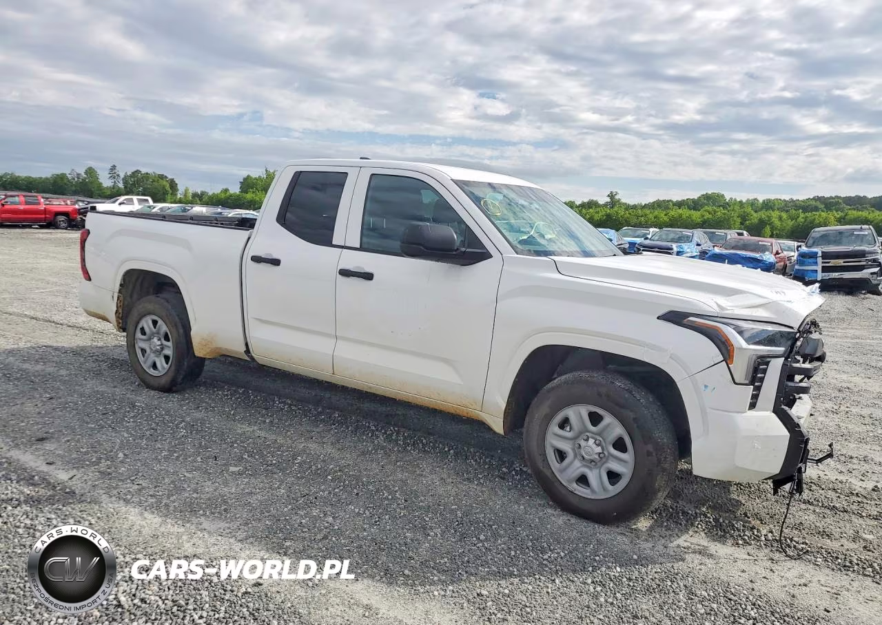 2025 Toyota Tundra Sr VIN:5TFKB5AA9SX050364 - 4