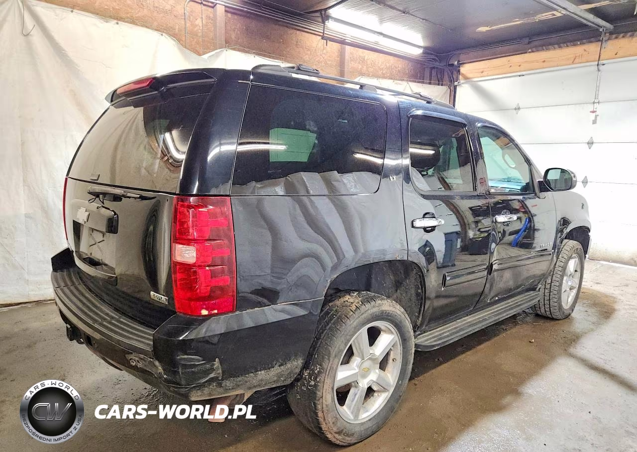 2011 Chevrolet Tahoe K1500 Lt VIN:1GNSKBE01BR102842 - 3