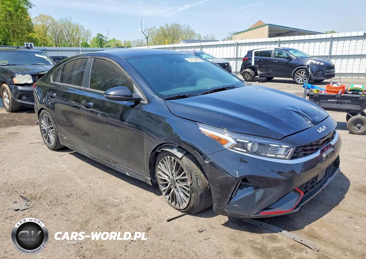 2024 Kia Forte Gt Line VIN:3KPF54AD0RE760907 - 4