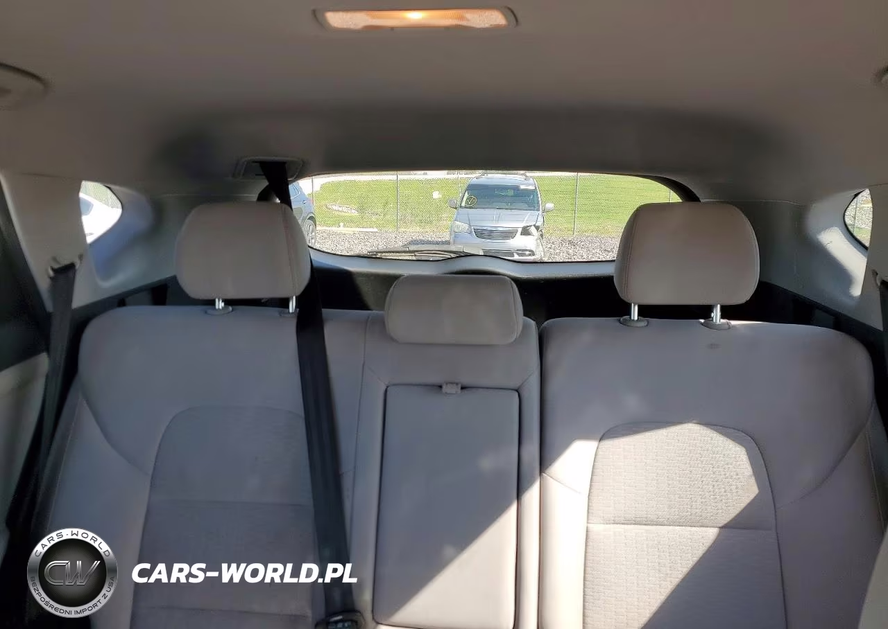 2019 Hyundai Tucson Se VIN:KM8J2CA4XKU955428 - 10